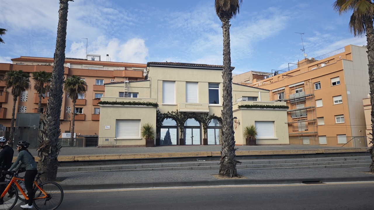 Taxi en Centre, Montgat - Taxi oficial AMB 24h