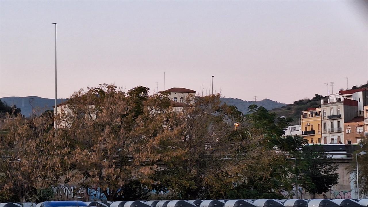 Taxi en Les Mallorquines, Montgat - Taxi oficial AMB 24h