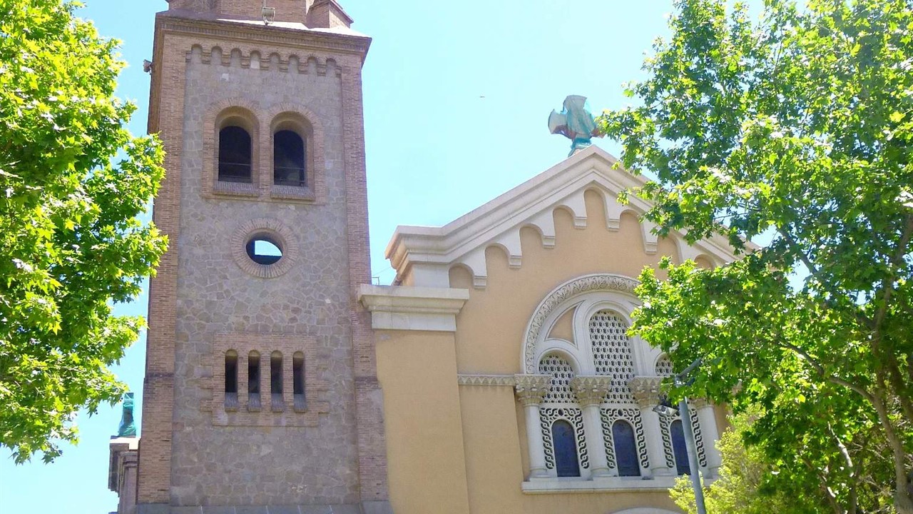 Taxi en Sant Feliu de Llobregat - Taxi oficial AMB 24h